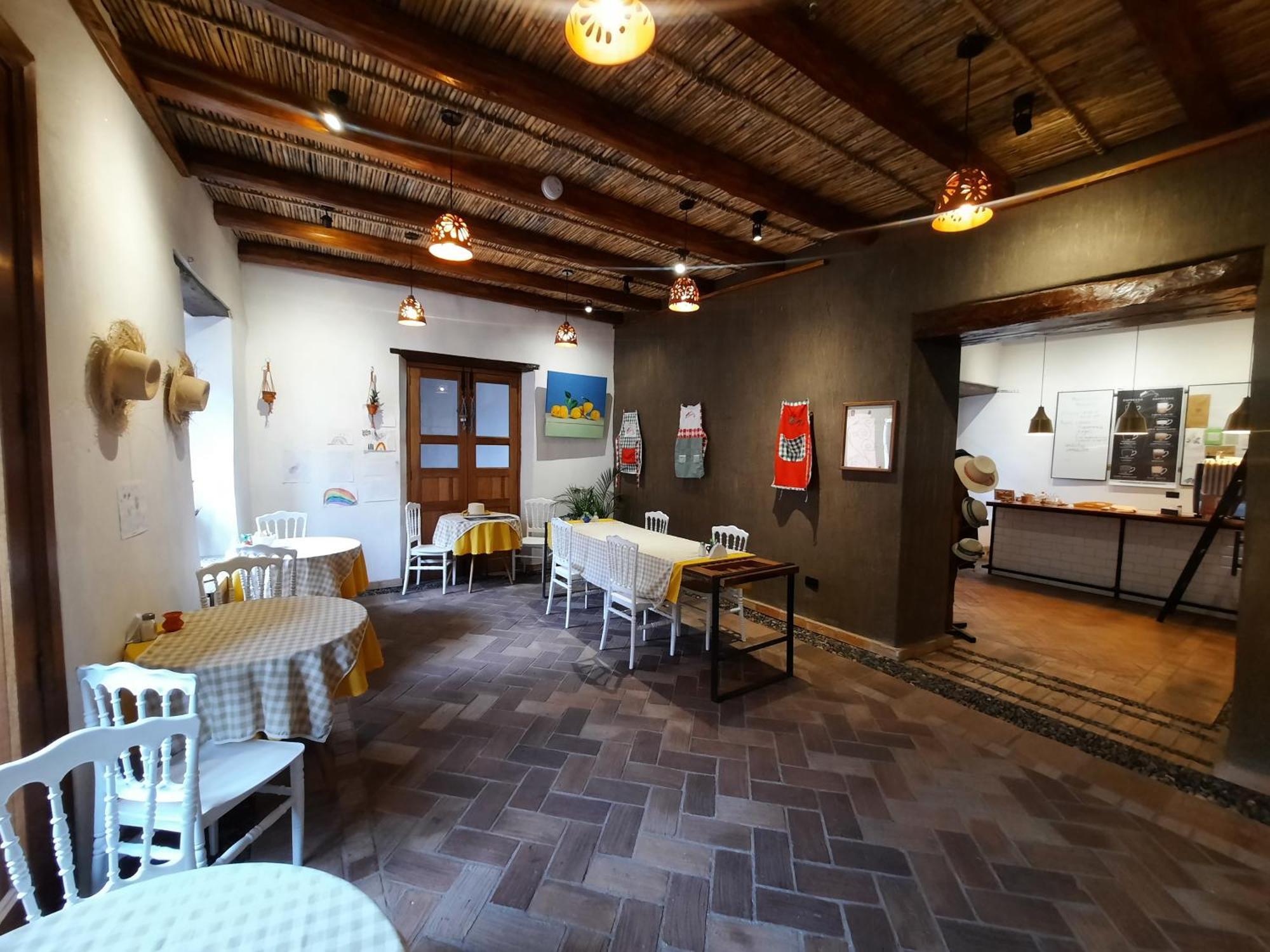 Hostal Suite Le Fabrique 昆卡 外观 照片